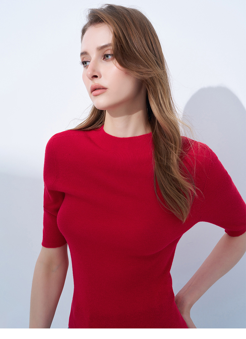 MOMA 親膚小立領針織上衣(兩色)好評推薦 MOMA 親膚小立領針織上衣(兩色)好評推薦