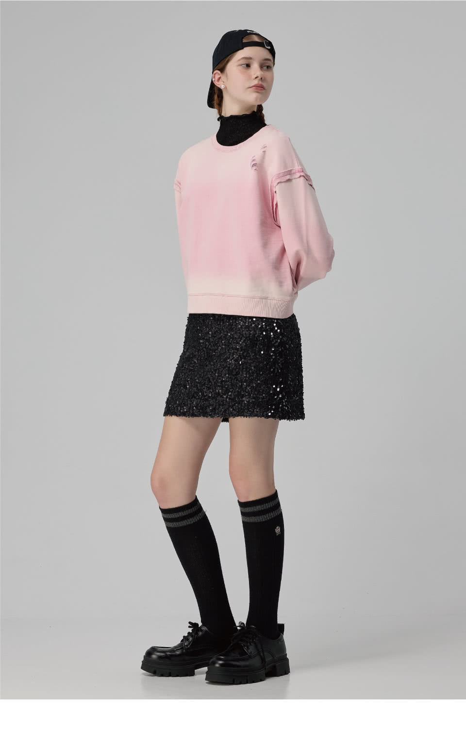 OUWEY 歐薇 閃耀復古亮片短褲裙(黑;S-L;32431 OUWEY 歐薇 閃耀復古亮片短褲裙(黑;S-L;32431