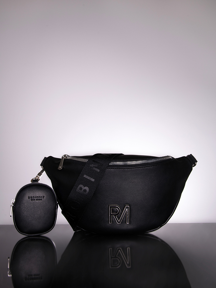 ROBINMAY 夢特騎士胸包-M(拉鍊封口/多色任選) 推 ROBINMAY 夢特騎士胸包-M(拉鍊封口/多色任選) 推