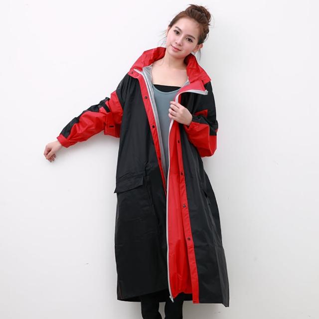 【OutPerform雨衣】勁馳率性連身式風雨衣-黑/紅(機車雨衣、戶外雨衣)