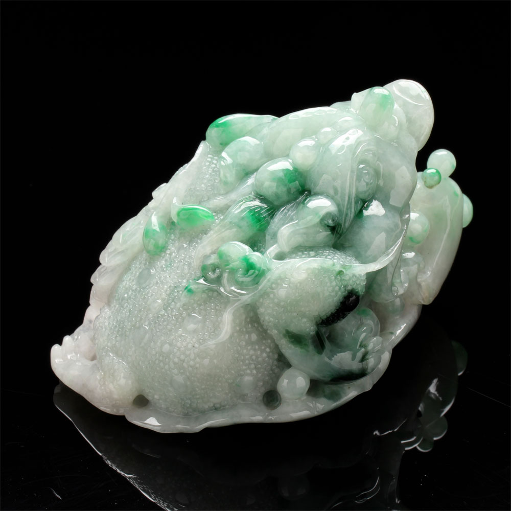 雅紅珠寶】天然春帶彩翡翠玉擺件-三角蟾蜍-專咬錢財- momo購物網- 好評