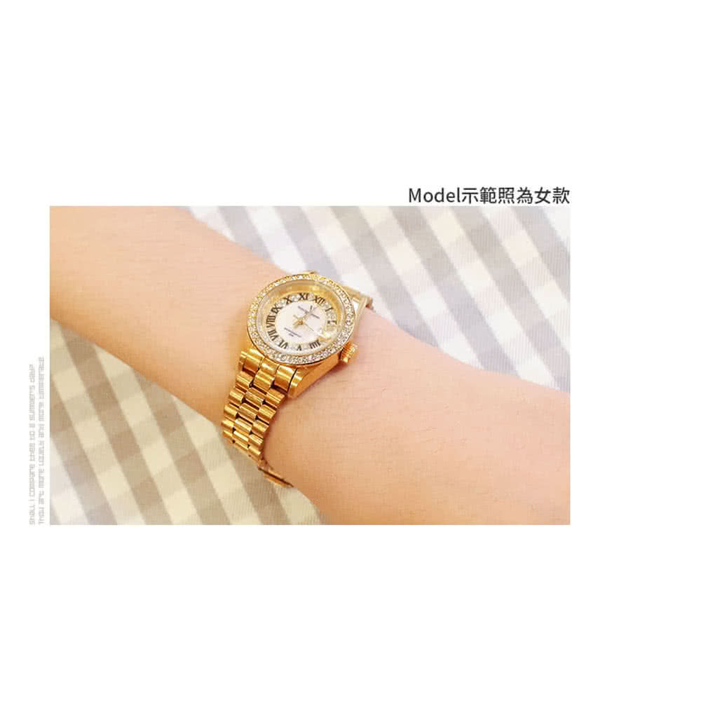 Model示範照為女款 