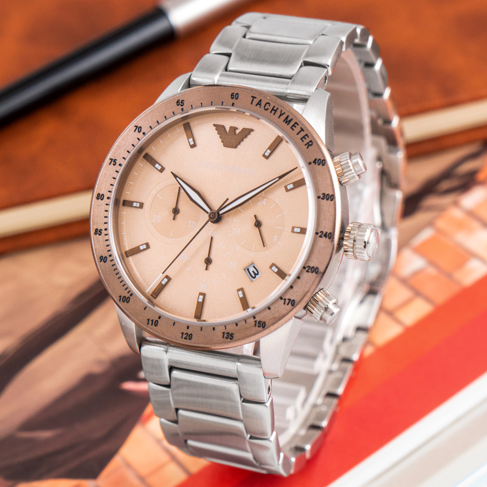 EMPORIO ARMANI】亞曼尼公司貨Mario 奢華典藏三眼計時不鏽鋼腕錶/銀x香檳金框(AR11352) - momo購物網