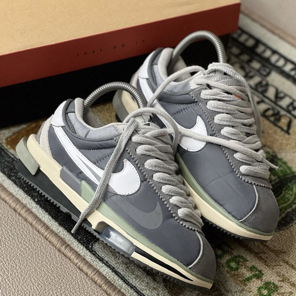 Sacai x Nike Cortez 4.0 Iron Grey 復古鐵灰白解構DQ0581-001