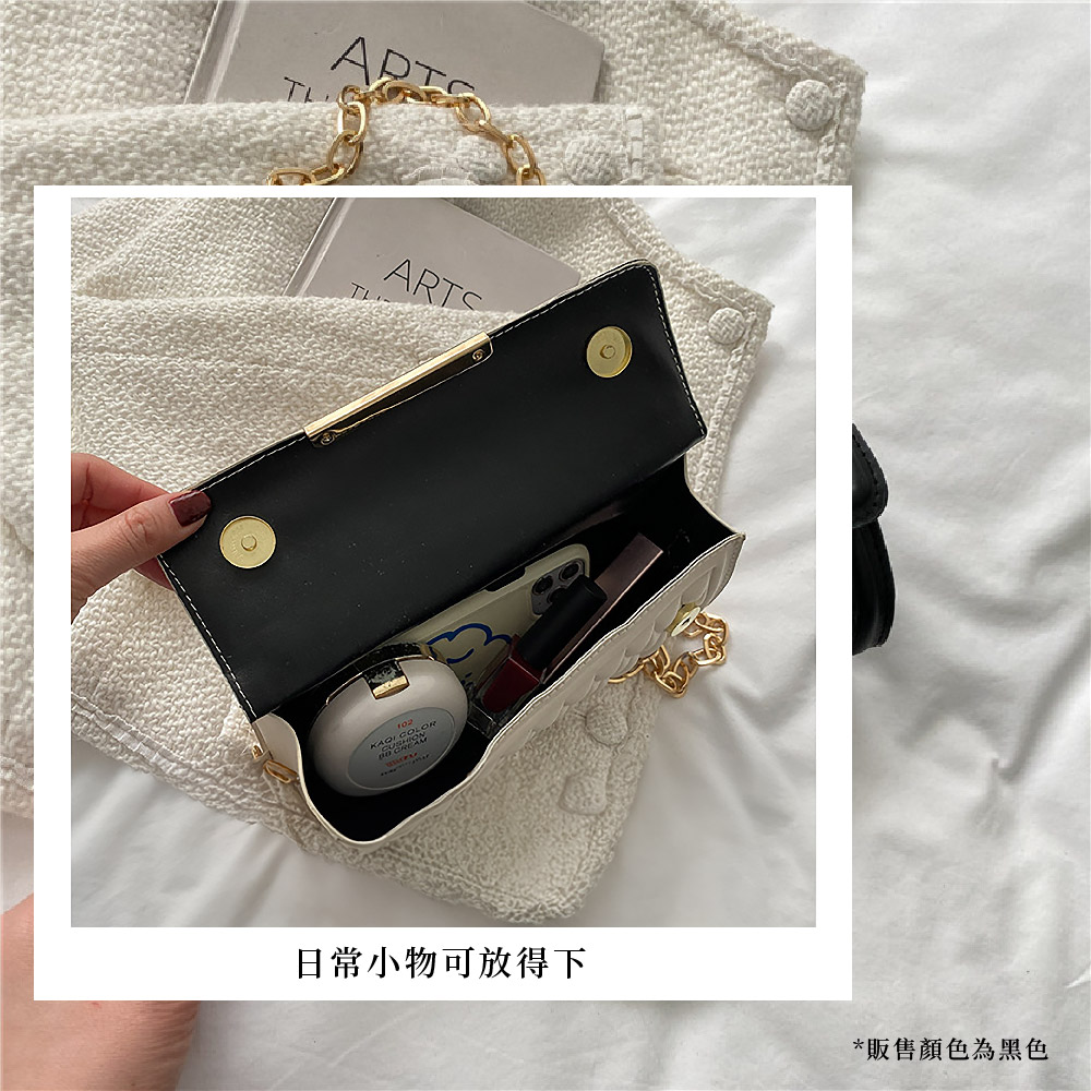 日常小物可放得下 販售顏色為黑色 
