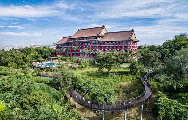 高雄圓山大飯店 四大住市景客房贈科工館及澄清湖門票(限時加贈