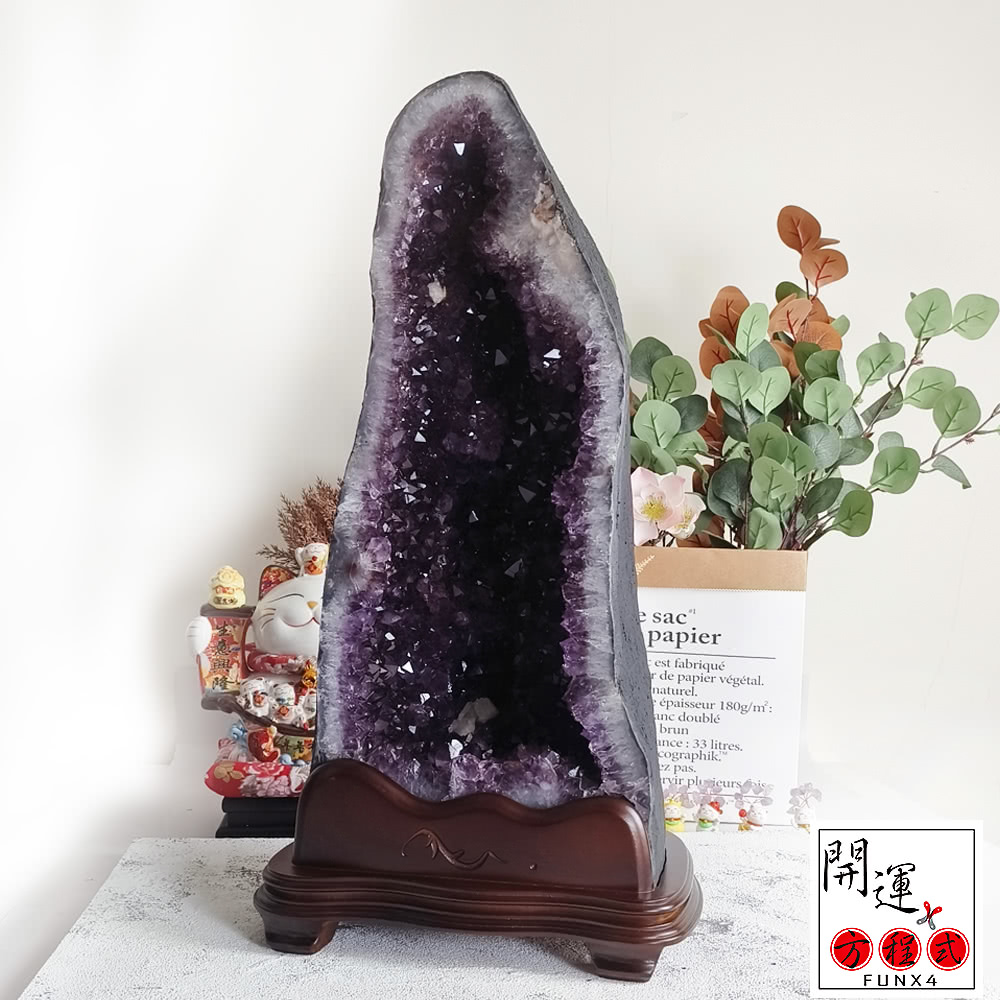 開運方程式】特級紫鈦晶共生紫水晶洞JU404(23.6特殊滿鈦晶共生紫晶洞