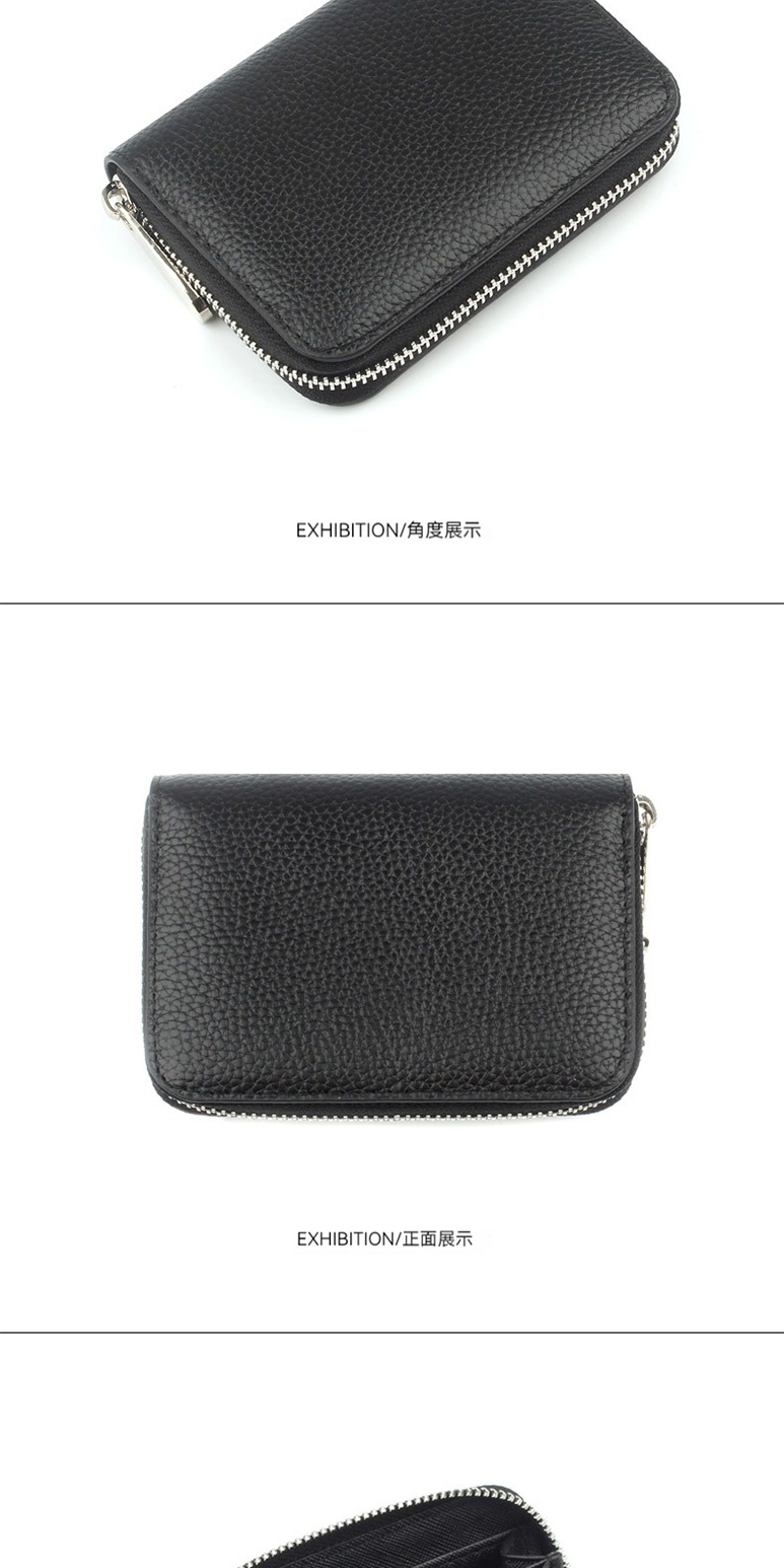 EXHIBITION角度展示 EXHIBITION正面展示 