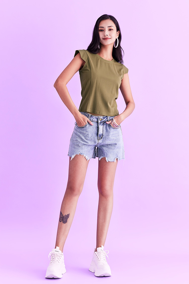 HONOR 山形屋 圓領ㄑ型連袖素色上衣折扣推薦 HONOR 山形屋 圓領ㄑ型連袖素色上衣折扣推薦