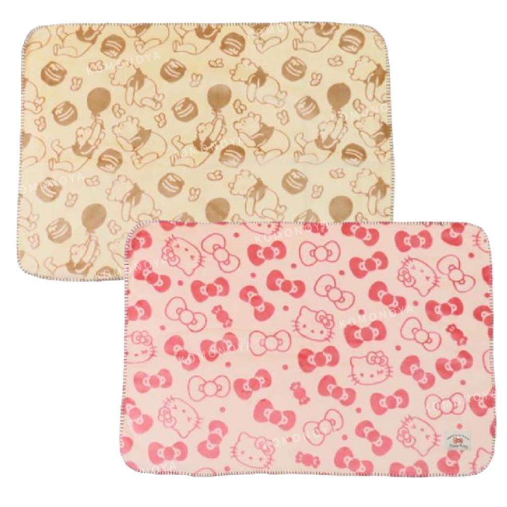 小禮堂 Hello Kitty 小熊維尼 圓角羊羔毛毛毯 1