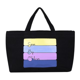 【See By Chloe】經典LOGO塗鴉淡系色彩造型帆布束口手提袋(黑色)