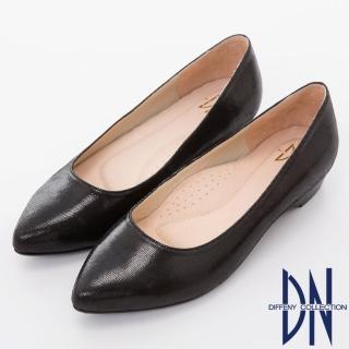 【DN】繽紛派對 質感羊皮壓紋低跟尖頭鞋(黑)