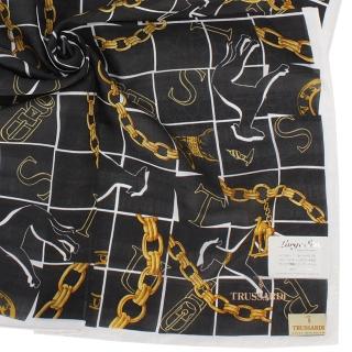 【TRUSSARDI】經典燙金LOGO獵犬金飾方格純綿帕領巾(黑色)