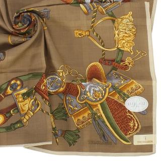 【TRUSSARDI】經典刺繡LOGO貴族馬車綿混絲帕領巾(卡其色)