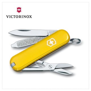 【VICTORINOX 瑞士維氏】Classic SD 瑞士刀 黃(0.6223.8)