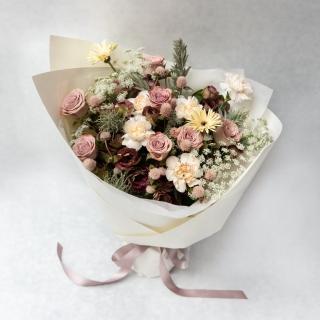 【花意空間】茵特拉根 花束(生日 告白 情人 花禮)