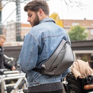 【NIID】黑標限定｜Radiant R1 極速行動單肩包-Quick Silver快銀