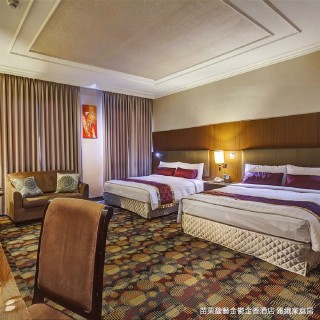 【苗栗馥藝•金鬱金香酒店】★雙人含早-買1晚送1晚(平日升等雅緻或溫馨家庭四人房)