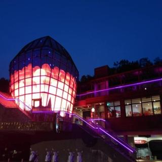 【LION TRAVEL 雄獅旅遊】新北-波麗士天燈館(電子天燈券)