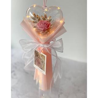 【OSTARA FLORIST 奧斯塔拉花藝】愛心泡泡球永生花夜光花束(永生花、波波球、花禮、情人節、七夕、發光)