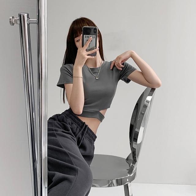 【D.studio】韓版設計感不規則開叉露腰短版上衣(短袖上衣短袖t恤女裝顯瘦上衣衣服素T短板上衣 T461)