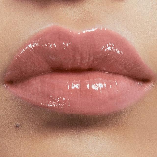 【YSL】官方直營 超模光感水潤彩妝組(粉氣墊+水唇膏新品)