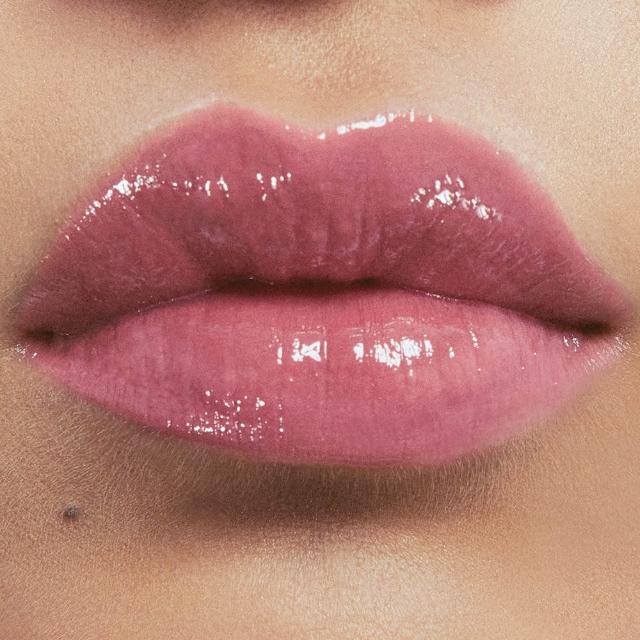 【YSL】官方直營 超模光感水潤彩妝組(粉氣墊+水唇膏新品)