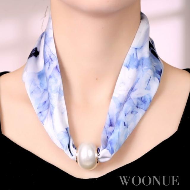 【WOONUE】貴婦高級磁扣絲巾項鍊珍珠樣式絲綢質感領巾圍巾項鍊(送禮母親節老婆媽媽女友閨蜜朋友姐妹禮物)