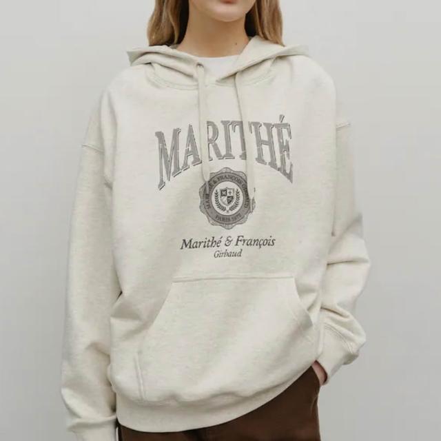 【MARITHE FRANCOIS GIRBAUD】官方旗艦 徽章標誌裂紋LOGO連帽T(多款任選)