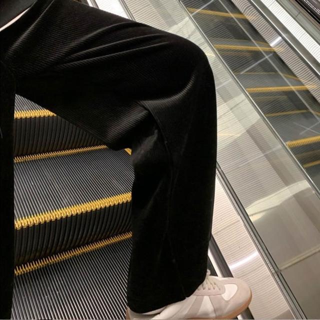 【D.studio】韓版加絨加厚高腰束腳寬褲 褲子 休閒褲 高腰褲 直筒褲 黑褲 發熱褲 保暖褲 秋冬女裝P302