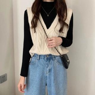 【Uicy】韓版寬鬆V領背心毛衣 小可愛 背心 衣服 女裝 上衣 S88