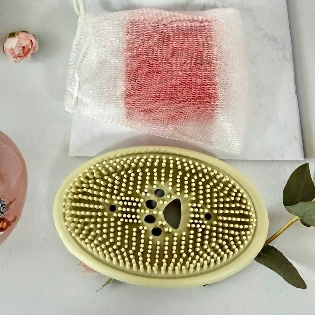 【A-ONE 匯旺】北歐風 粉 瀝水肥皂架+玫瑰精油手工皂1盒+起泡網1個  香皂盒 浴室 廚房 香皂托 瀝水架