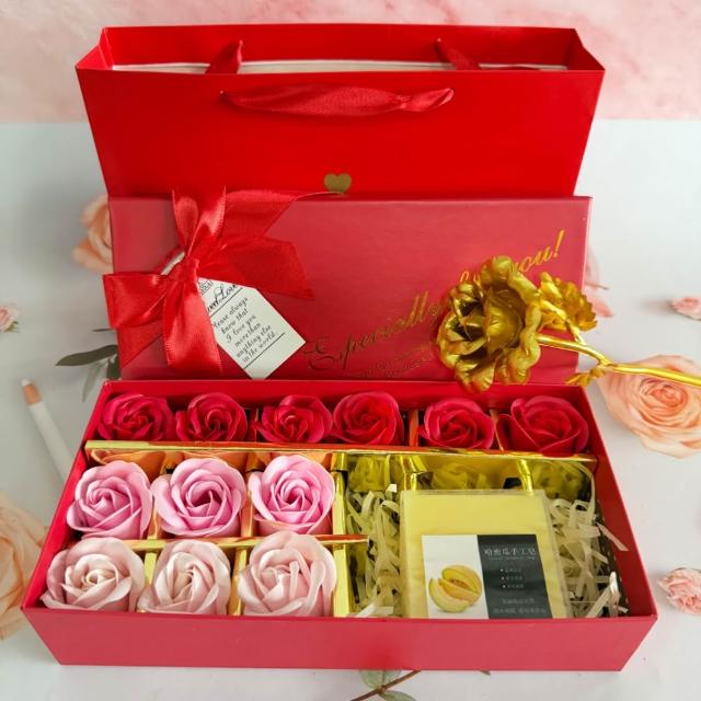 【A-ONE 匯旺】檸檬絲瓜絡去角質皂禮盒 (附手提袋+紅香皂花12朵+金箔玫瑰花) 肥皂 香皂 永生玫瑰 伴娘禮盒