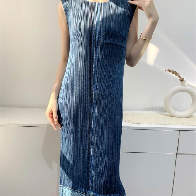 【巴黎精品】現貨+預購 三宅風皺褶衣服套裝女上衣長褲高級摺衣彈力女裝顯瘦折衣大碼(低奢設計三款b5a11)