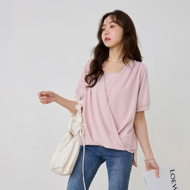 【OB 嚴選】假兩件V字造型領短袖上衣 《AB21354-》 適 M~XL
